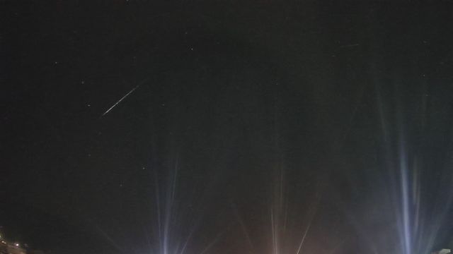 AMS82 meteor