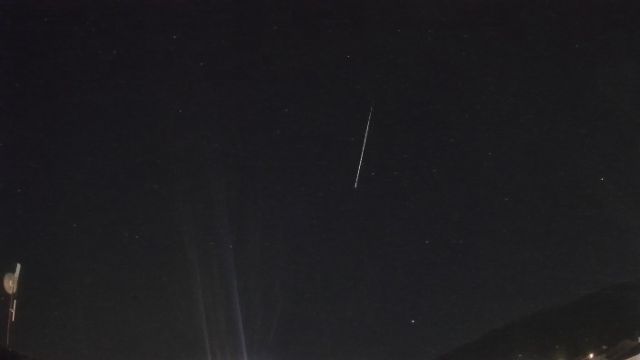 AMS82 meteor