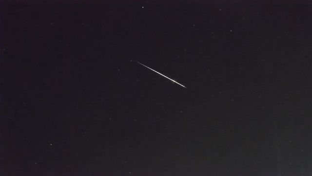 AMS82 meteor