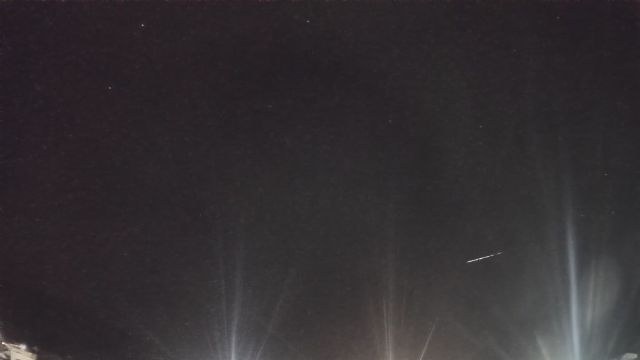 AMS82 meteor