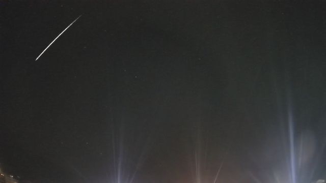 AMS82 meteor
