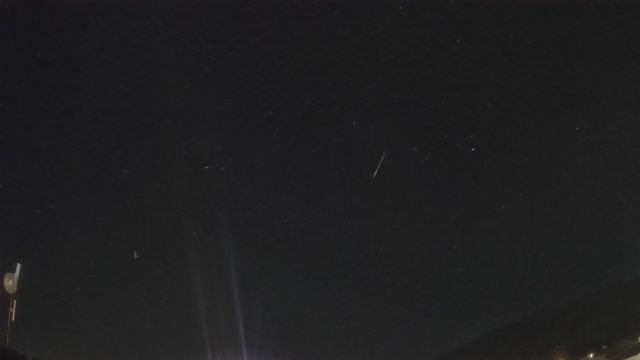AMS82 meteor