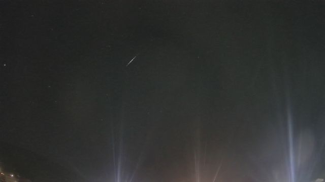 AMS82 meteor