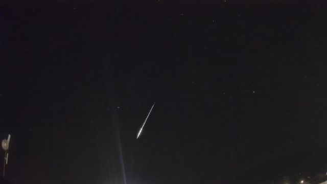AMS82 meteor