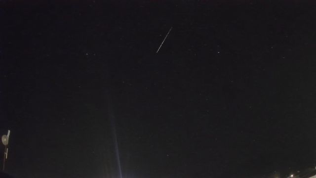 AMS82 meteor