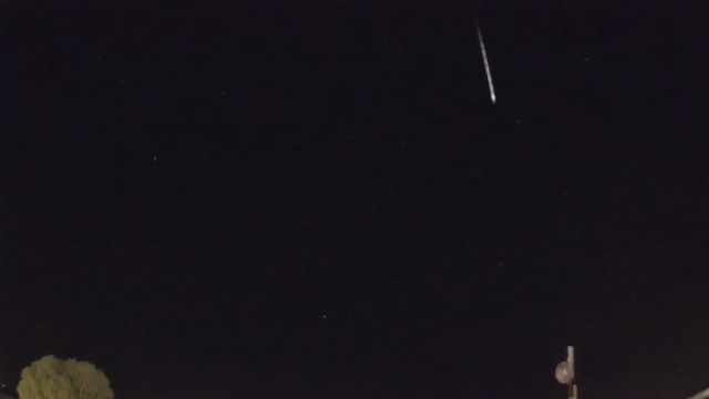AMS82 meteor