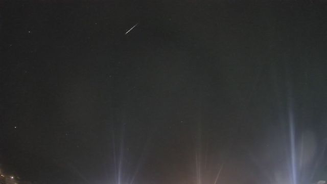 AMS82 meteor