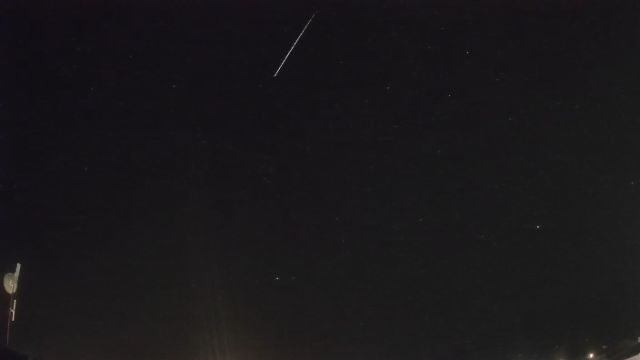 AMS82 meteor