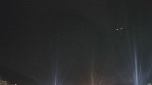 AMS82 meteor