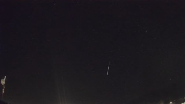 AMS82 meteor