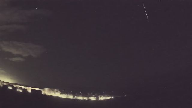 AMS83 meteor