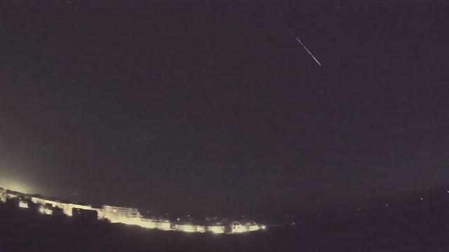 AMS83 meteor