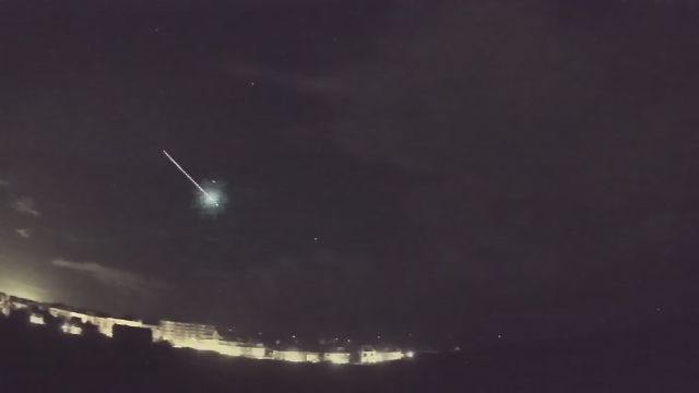 AMS83 meteor