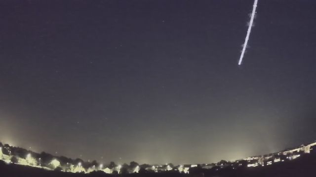 AMS83 meteor