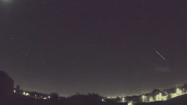 AMS83 meteor