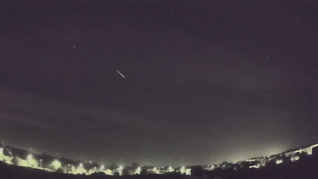 AMS83 meteor