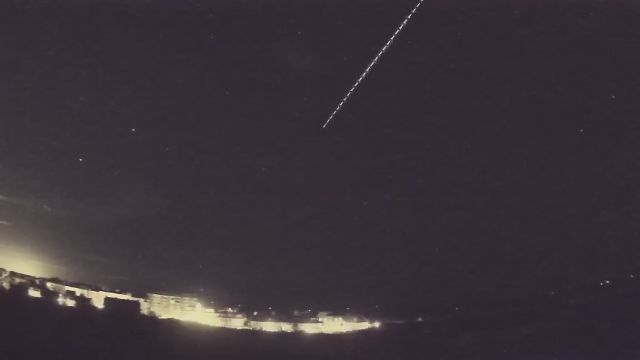 AMS83 meteor