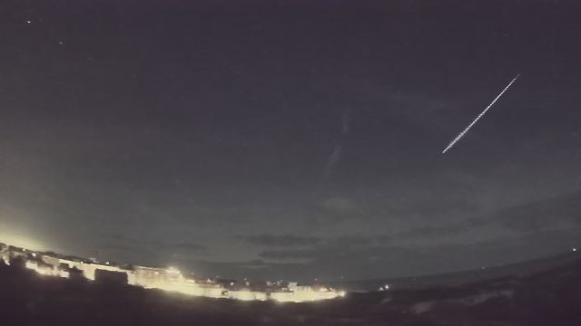 AMS83 meteor