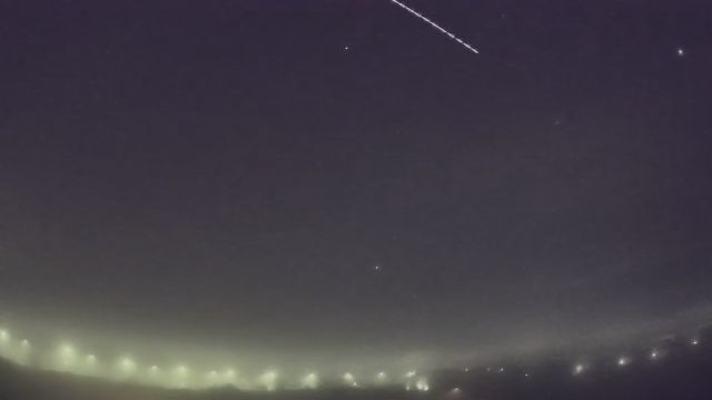 AMS83 meteor