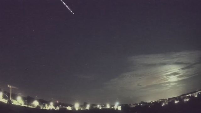 AMS83 meteor