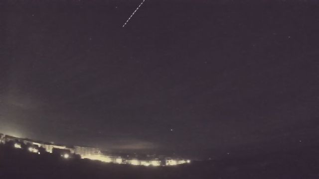 AMS83 meteor