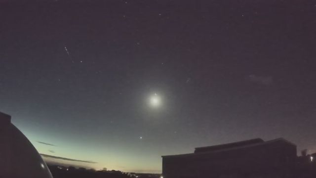 AMS83 meteor