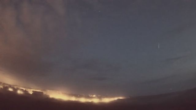 AMS83 meteor