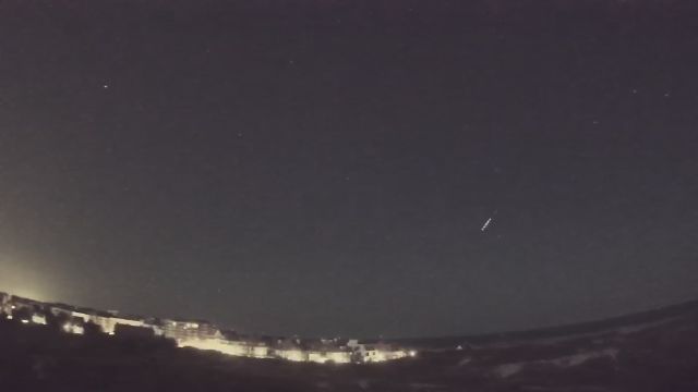AMS83 meteor