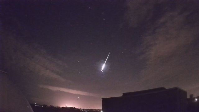 AMS83 meteor
