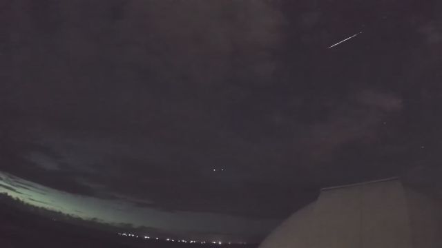 AMS83 meteor
