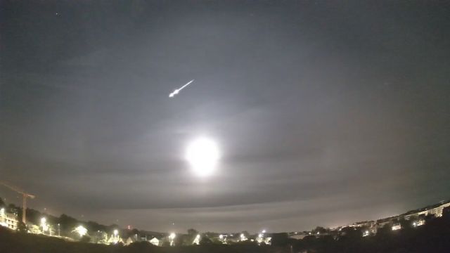 AMS83 meteor