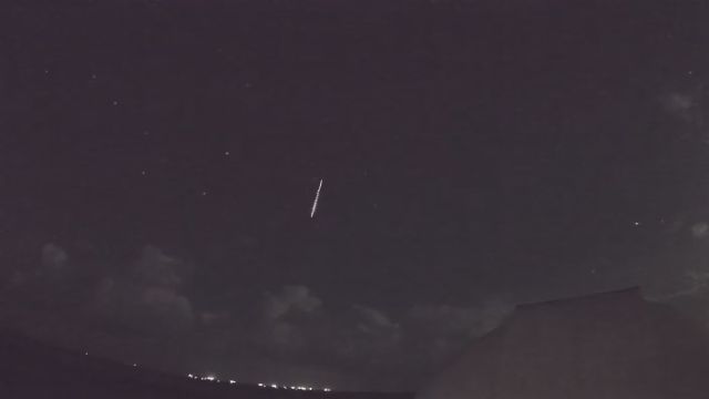 AMS83 meteor