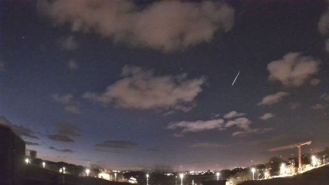 AMS83 meteor