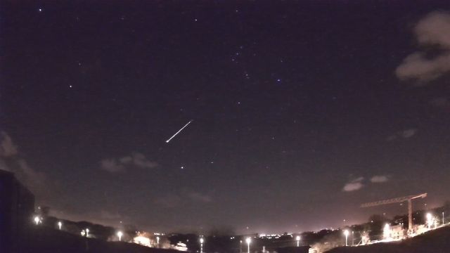 AMS83 meteor