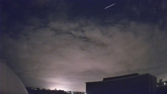 AMS83 meteor
