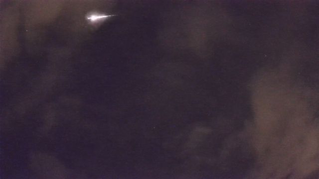 AMS83 meteor