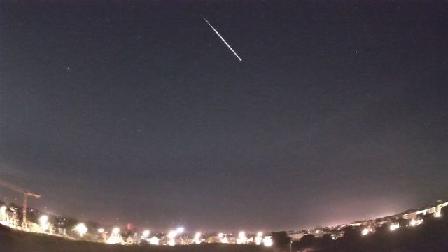 AMS83 meteor