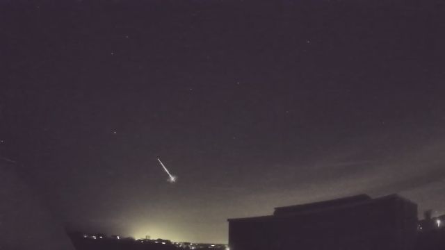 AMS83 meteor