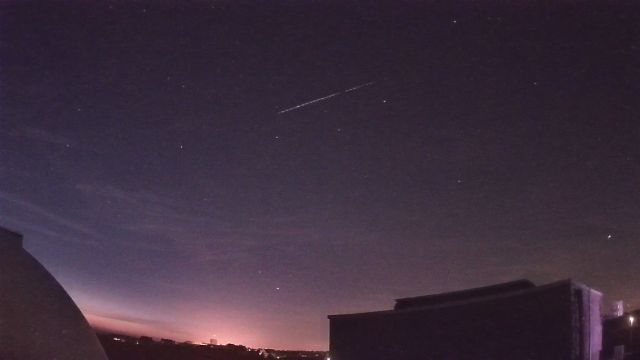 AMS83 meteor