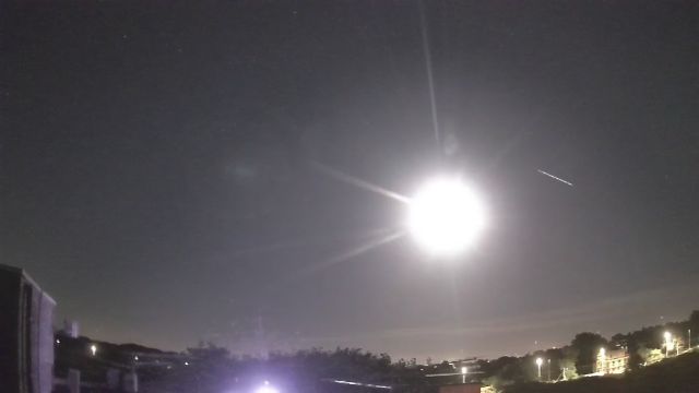 AMS83 meteor