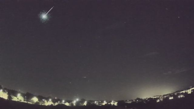 AMS83 meteor