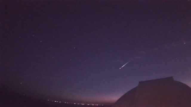 AMS83 meteor