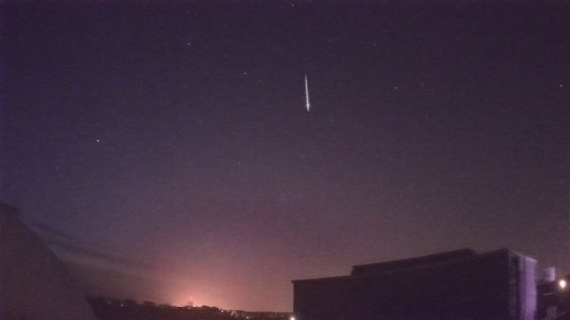 AMS83 meteor
