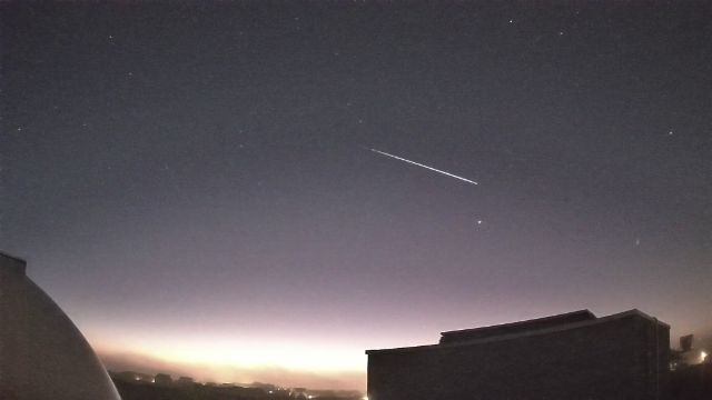 AMS83 meteor
