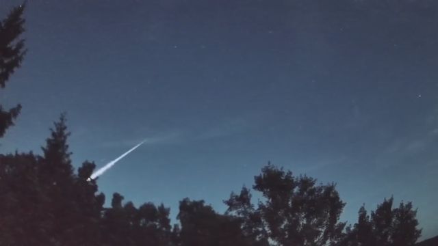 AMS84 meteor