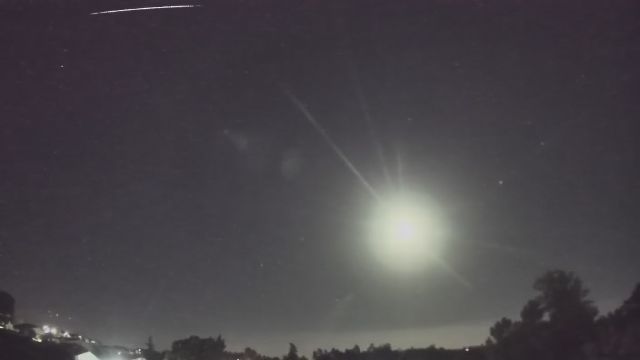 AMS86 meteor