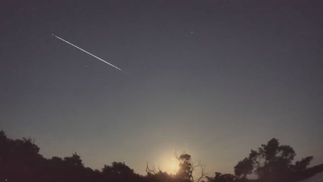 AMS89 meteor