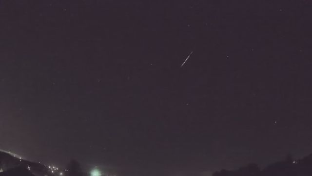 AMS90 meteor