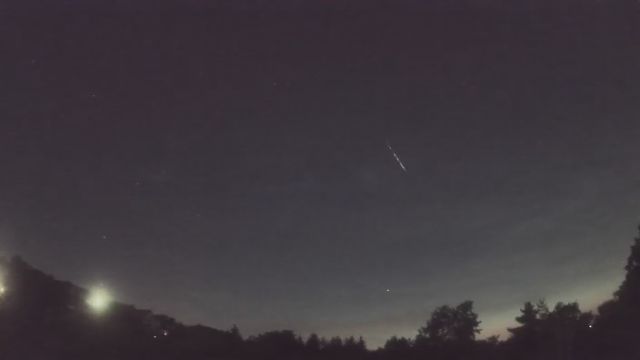 AMS90 meteor