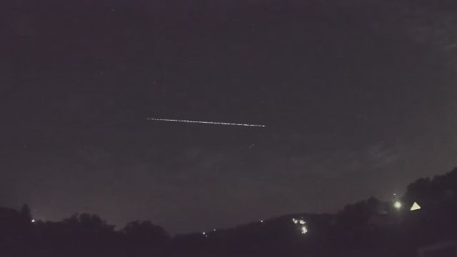 AMS90 meteor